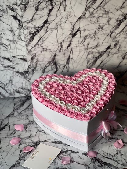 XXL Double Heart Flower Box Pink & White on White