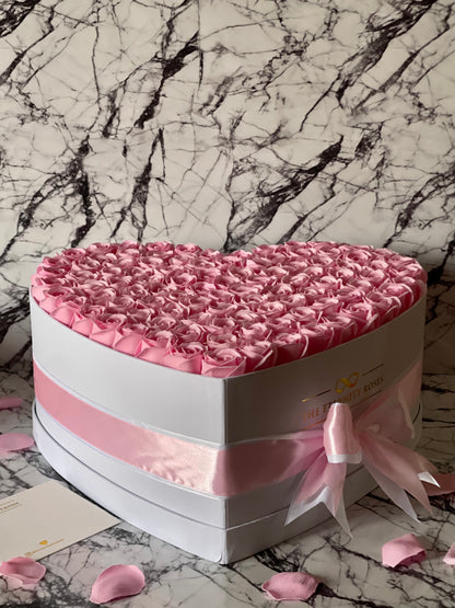 XXL Heart Flower Box Pink on White