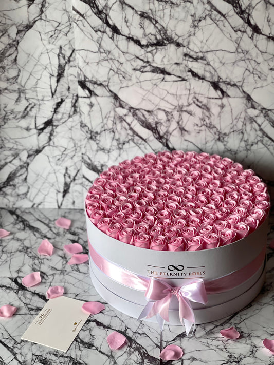 XXL Flower Box Pink on White